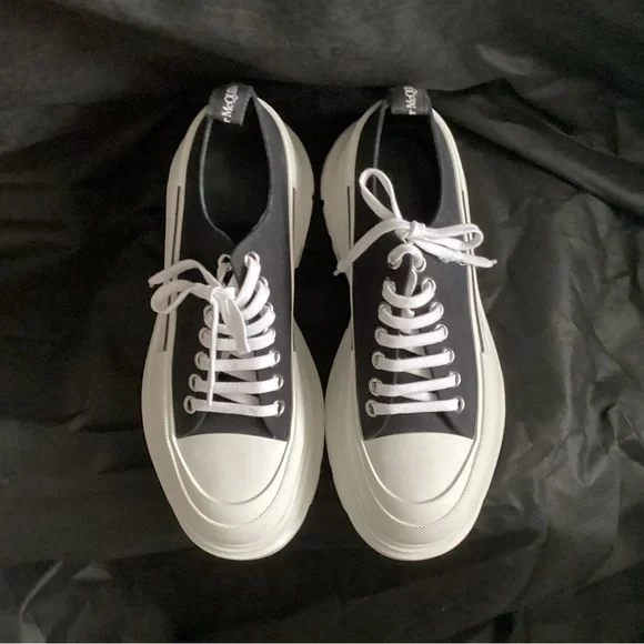 Alexander McQueen Tread Slick Canvas Platform Sneakers, Size 41 - Picture 3 of 14